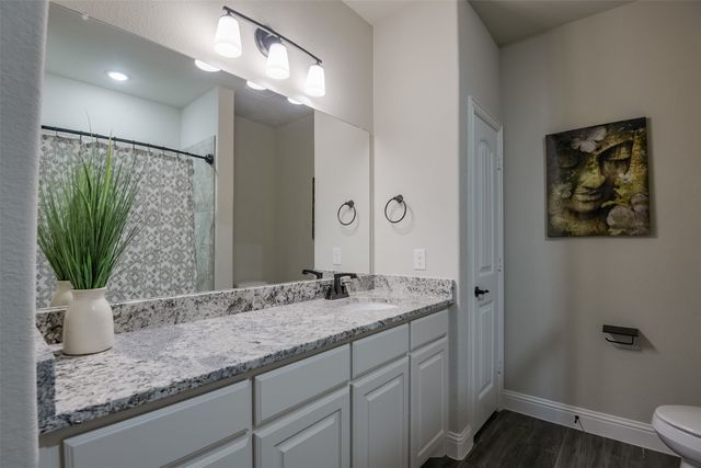 173 Hackney Street, Waxahachie, TX 75165