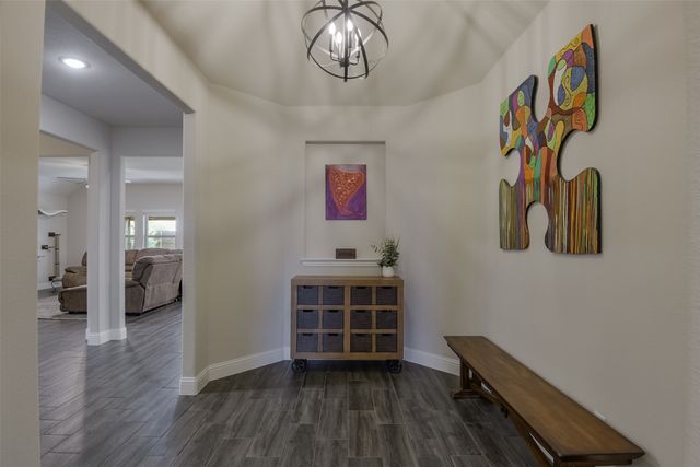 173 Hackney Street, Waxahachie, TX 75165