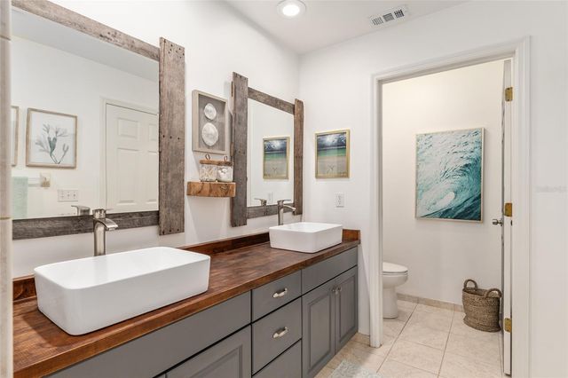 340 NW 233RD TERRACE, Newberry, FL 32669
