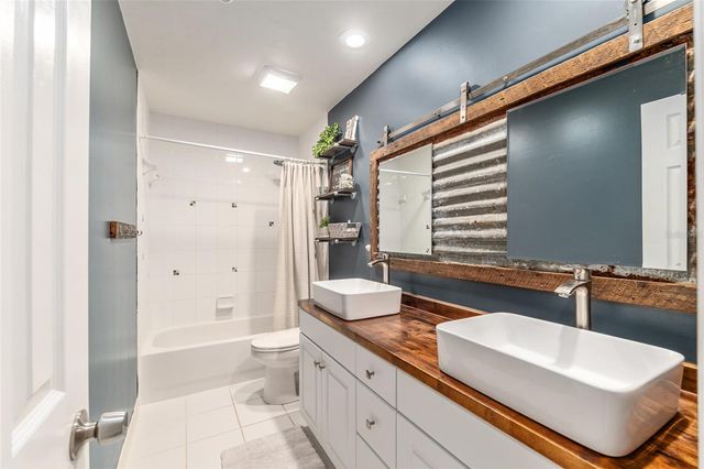 340 NW 233RD TERRACE, Newberry, FL 32669