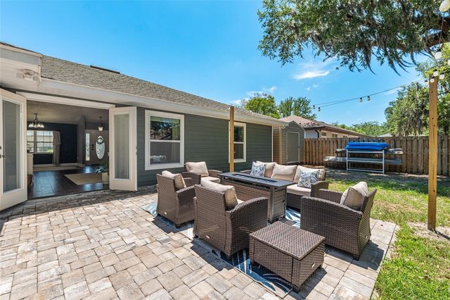 340 NW 233RD TERRACE, Newberry, FL 32669