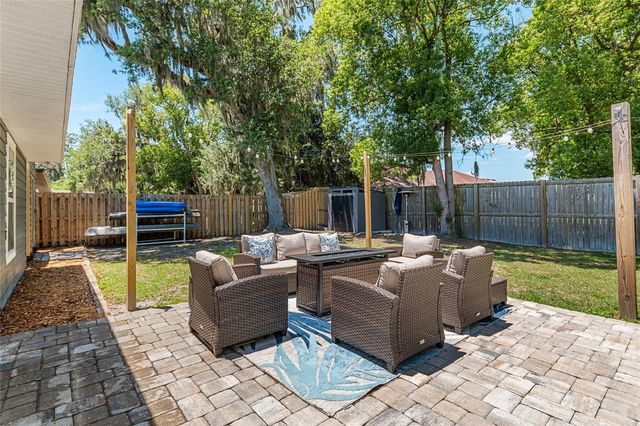 340 NW 233RD TERRACE, Newberry, FL 32669