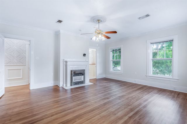 721 W Washington St., Sherman, TX 75092