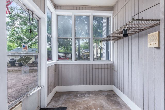 721 W Washington St., Sherman, TX 75092