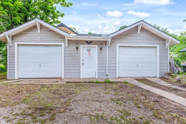 721 W Washington St., Sherman, TX 75092