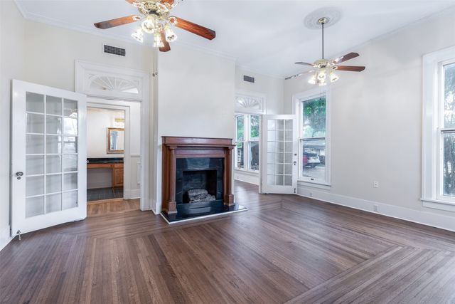 721 W Washington St., Sherman, TX 75092