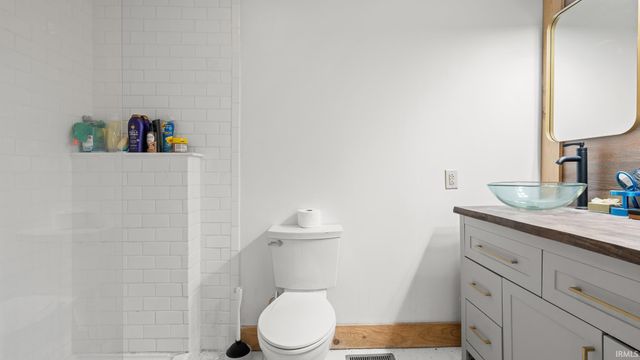 1353 Spencer Pike Rd, Springville, IN 47462