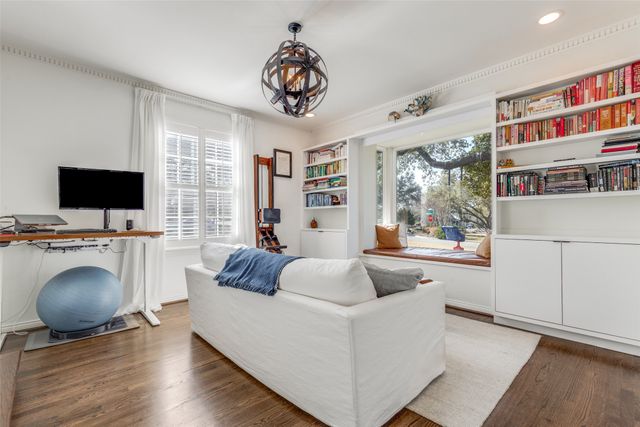 6709 Cliffbrook Drive, Dallas, TX 75254