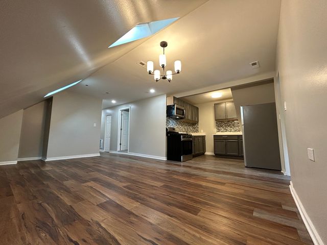 4834 N Ridgeway Avenue 3, Chicago, IL 60625