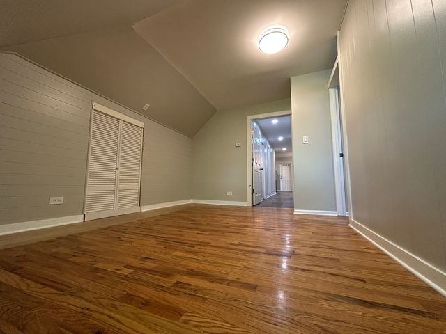 4834 N Ridgeway Avenue 3, Chicago, IL 60625