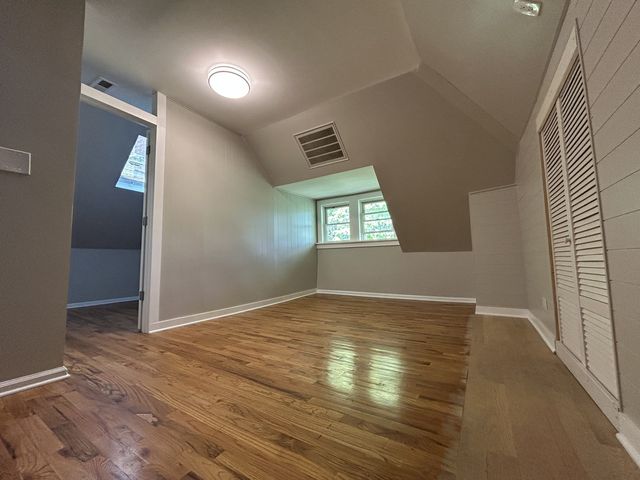 4834 N Ridgeway Avenue 3, Chicago, IL 60625