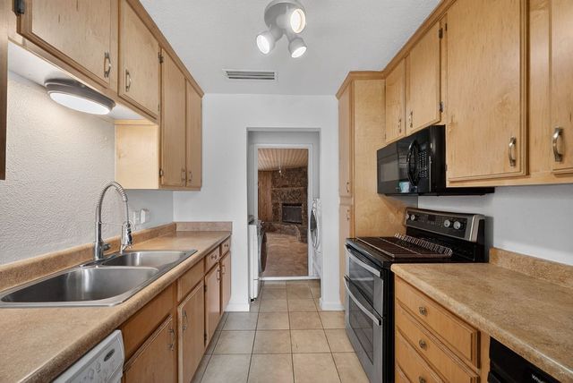 409 Southlake Drive, Forney, TX 75126