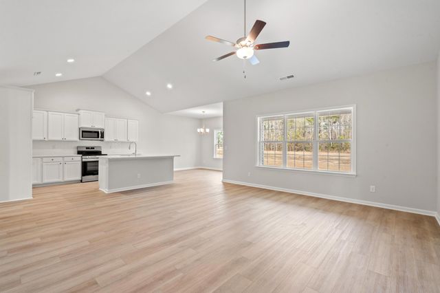 1401 Loop Circle, Longs, SC 29568