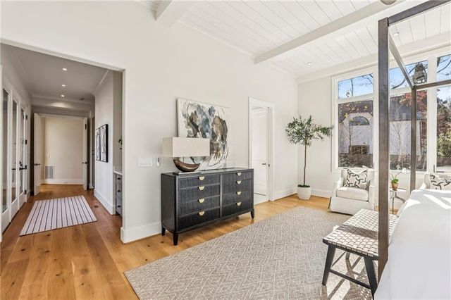 825 Kenry Court, Atlanta, GA 30342