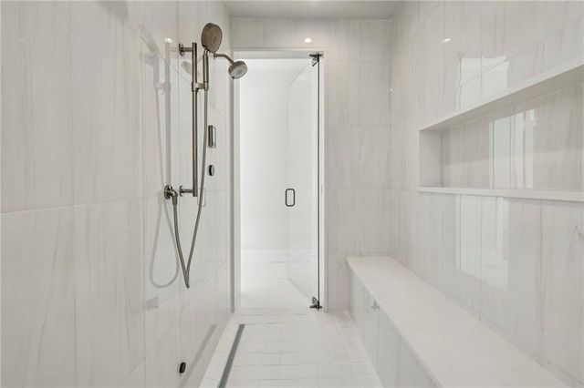 825 Kenry Court, Atlanta, GA 30342