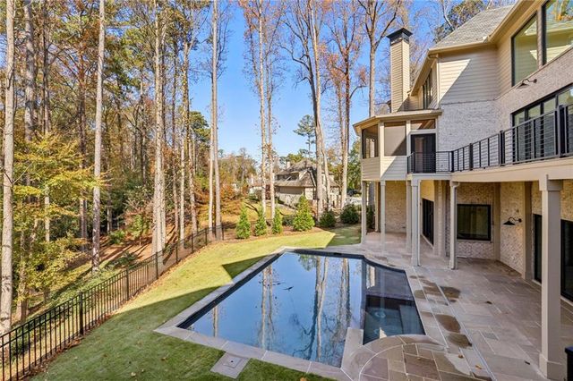 825 Kenry Court, Atlanta, GA 30342
