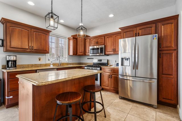 2116 Leahs Lane, Champaign, IL 61822