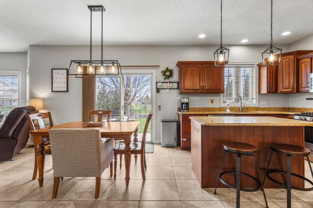 2116 Leahs Lane, Champaign, IL 61822