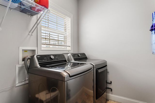 2116 Leahs Lane, Champaign, IL 61822