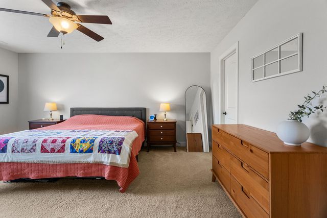 2116 Leahs Lane, Champaign, IL 61822