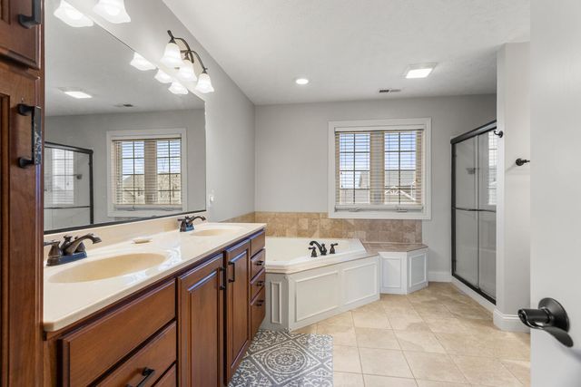 2116 Leahs Lane, Champaign, IL 61822