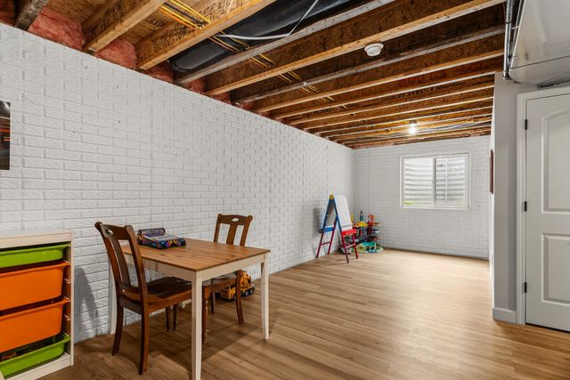 2116 Leahs Lane, Champaign, IL 61822