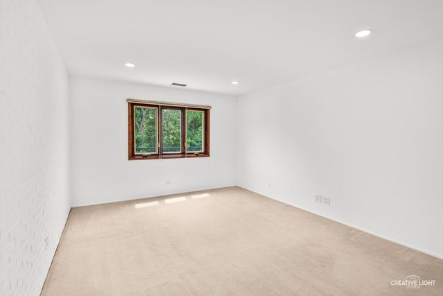 907 Curtiss Street 101, Downers Grove, IL 60515