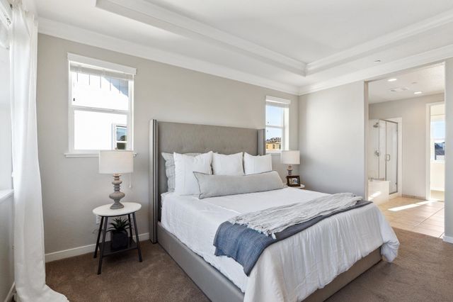 1476 Monument Ln, Fairfield, CA 94533