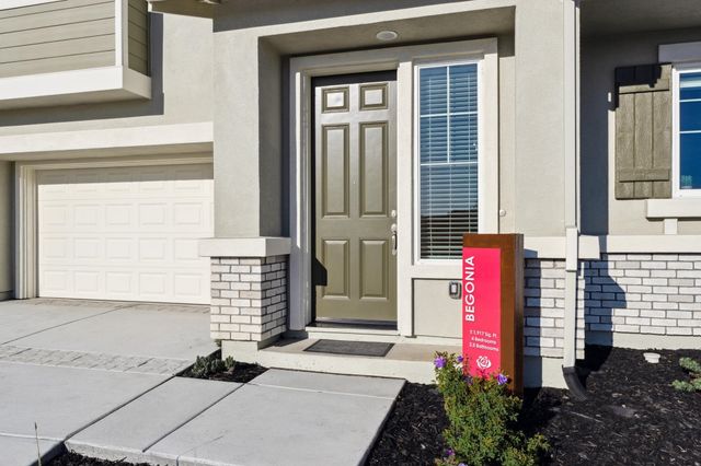 1476 Monument Ln, Fairfield, CA 94533