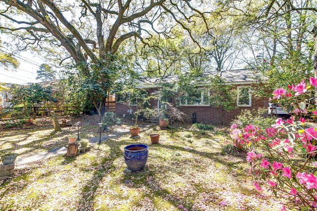 1171 Braddock Avenue, North Charleston, SC 29405