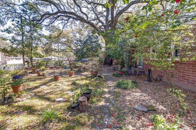 1171 Braddock Avenue, North Charleston, SC 29405