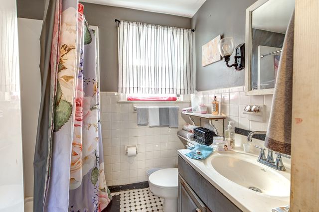 1171 Braddock Avenue, North Charleston, SC 29405