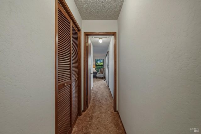 2810 Greenway Dr, Kelseyville, CA 95451