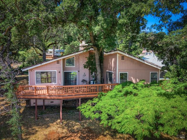 2810 Greenway Dr, Kelseyville, CA 95451