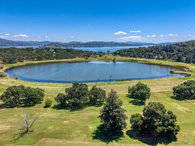 2810 Greenway Dr, Kelseyville, CA 95451