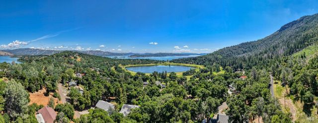 2810 Greenway Dr, Kelseyville, CA 95451