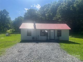 2128 Hodgin Street, Gastonia, NC 28056