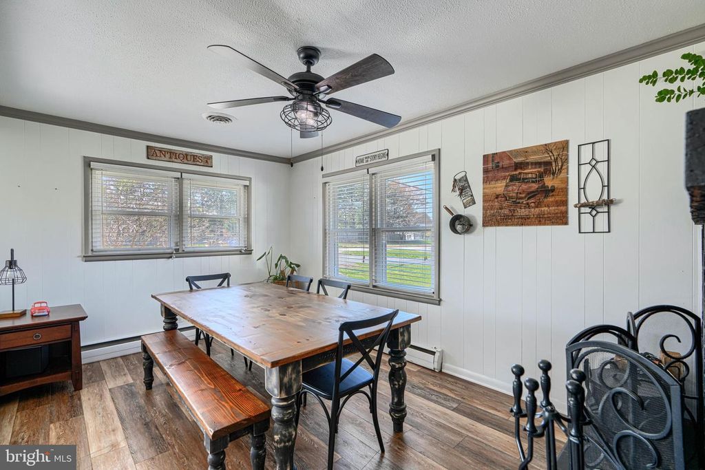 Image 11 of property listing at 1314 E CHURCHVILLE RD, Bel Air, MD 21014