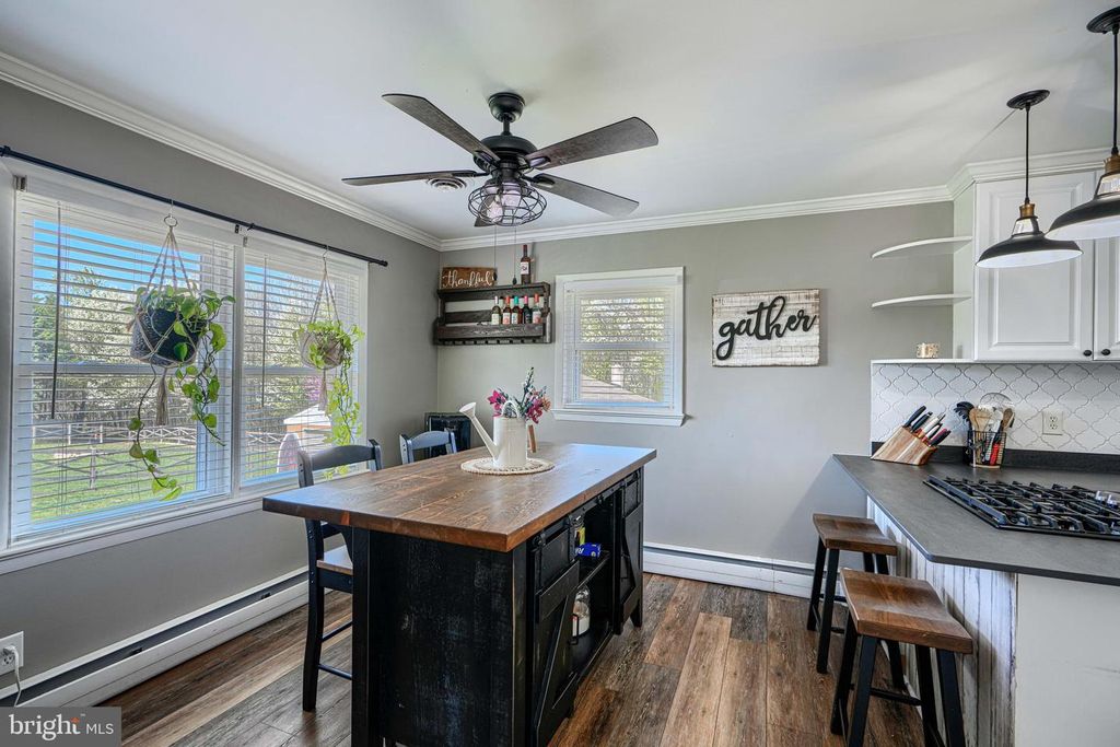 Image 12 of property listing at 1314 E CHURCHVILLE RD, Bel Air, MD 21014