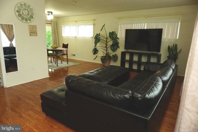 5904 CHARNWOOD RD, Baltimore, MD 21228
