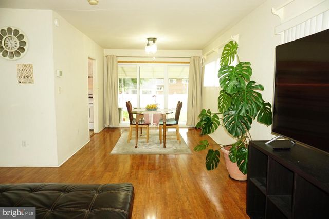 5904 CHARNWOOD RD, Baltimore, MD 21228