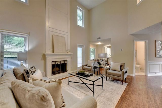 5278 Underhill Lane, Sugar Hill, GA 30518