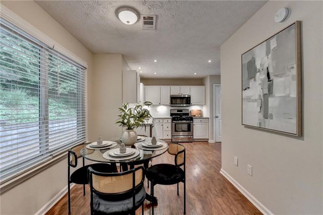 5278 Underhill Lane, Sugar Hill, GA 30518