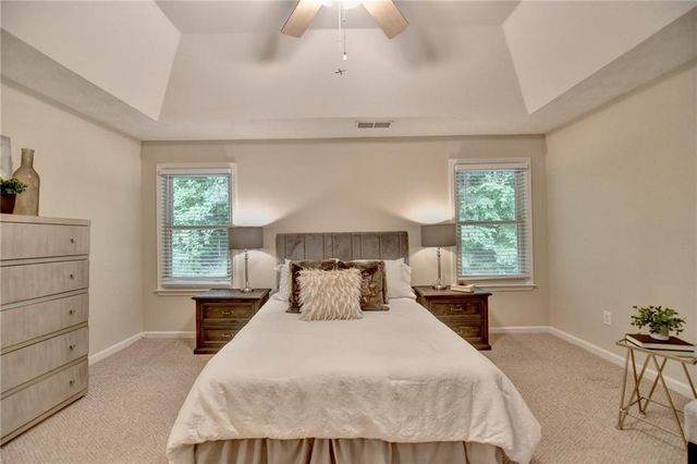 5278 Underhill Lane, Sugar Hill, GA 30518