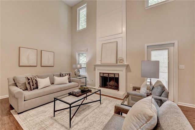 5278 Underhill Lane, Sugar Hill, GA 30518