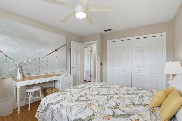 66 N CANAL DRIVE, Palm Harbor, FL 34684