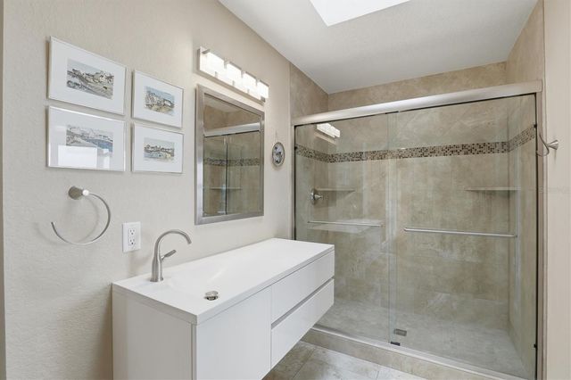 66 N CANAL DRIVE, Palm Harbor, FL 34684