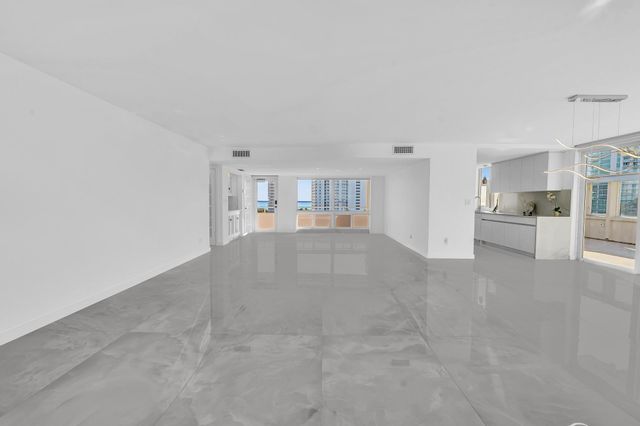 201 N Riverside Drive 802, Pompano Beach, FL 33062