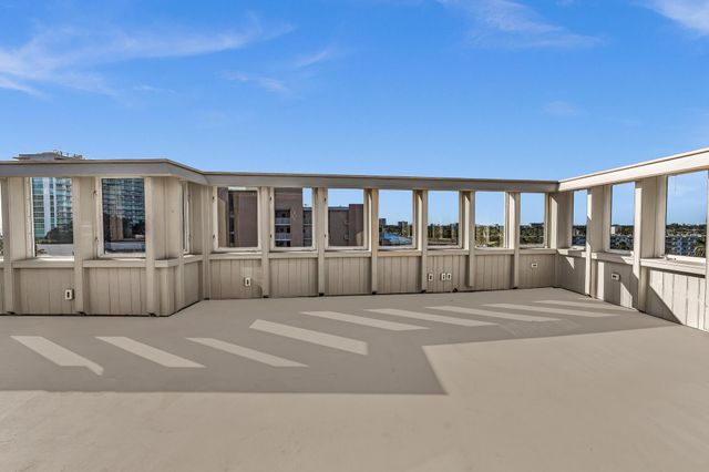 201 N Riverside Drive 802, Pompano Beach, FL 33062