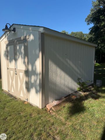 9515 Rachel Road, Algonac, MI 48001